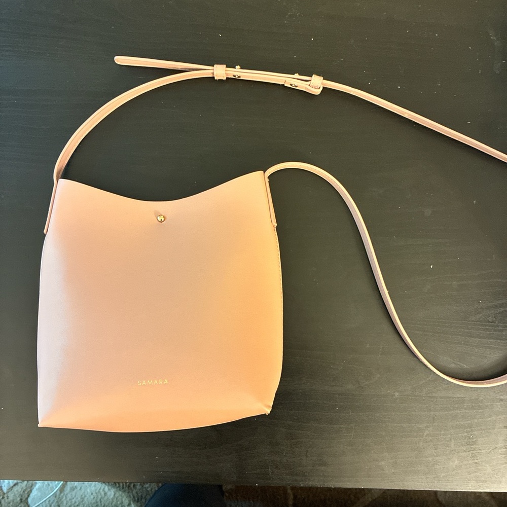 Soft Pink Minimalist Crossbody Bag with Adjustable Strap